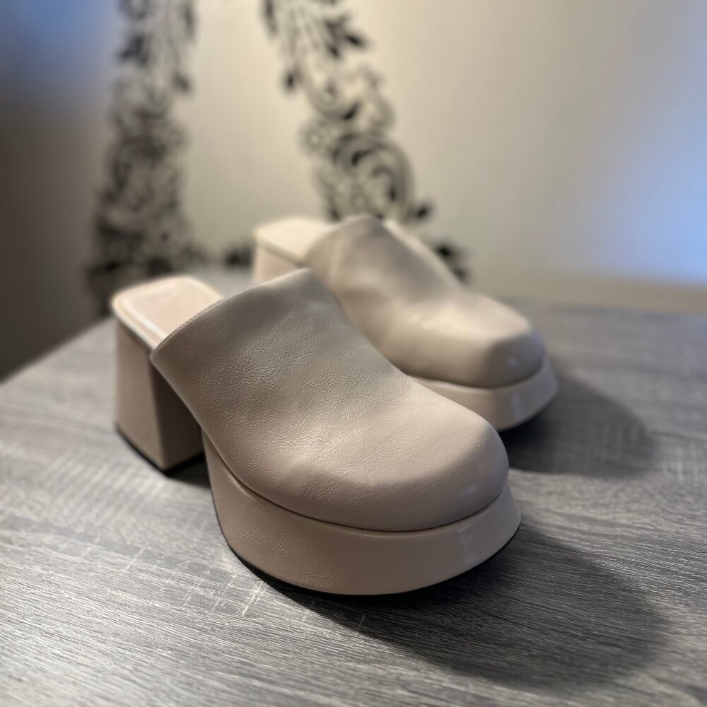 ZARA Nude Platform Mules Size 40 (US 9)